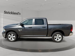 2022 Ram RAM 1500 Classic Crew Cab 4x4 (DS) SLT (140.5 WB 5'7 Box) SWB in Stratford, Ontario - 5 - w320h240px