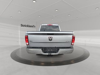 2023 Ram RAM 1500 Classic Crew Cab 4x4 (DS) SLT (140.5 WB 5'7 Box) SWB in Stratford, Ontario - 3 - w320h240px