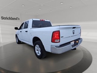 2023 Ram RAM 1500 Classic Crew Cab 4x4 (DS) SLT (140.5 WB 5'7 Box) SWB in Stratford, Ontario - 4 - w320h240px