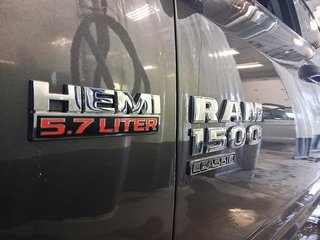 2023 Ram RAM 1500 Classic Crew Cab 4x4 (DS) SLT (140.5 WB 5'7 Box) SWB in Stratford, Ontario - 6 - w320h240px