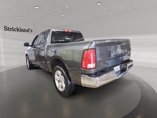 2023 Ram RAM 1500 Classic Crew Cab 4x4 (DS) SLT (140.5 WB 5'7 Box) SWB in Stratford, Ontario - 4 - w320h240px