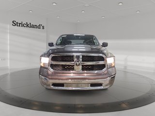 2023 Ram RAM 1500 Classic Crew Cab 4x4 (DS) SLT (140.5 WB 5'7 Box) SWB in Stratford, Ontario - 2 - w320h240px
