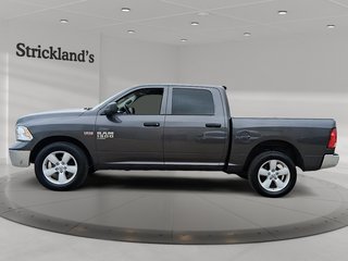 2023 Ram RAM 1500 Classic Crew Cab 4x4 (DS) SLT (140.5 WB 5'7 Box) SWB in Stratford, Ontario - 5 - w320h240px