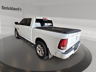 2016 Ram RAM 1500 Crew Cab 4x4 Sport (140.5 WB - 5.7 Box) in Stratford, Ontario - 4 - w320h240px