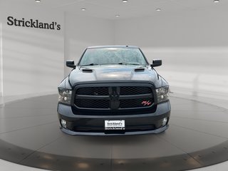 2016 Ram 1500 Reg Cab 4x2 ST (120.5 WB 6'4 Box) in Stratford, Ontario - 2 - w320h240px