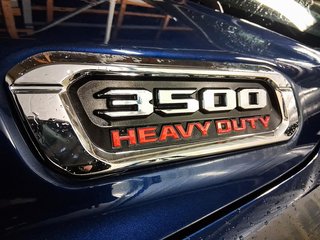 2021 Ram RAM 3500 Mega Cab 4x4 Longhorn (160 WB - 6' 4 Box) in Stratford, Ontario - 6 - w320h240px