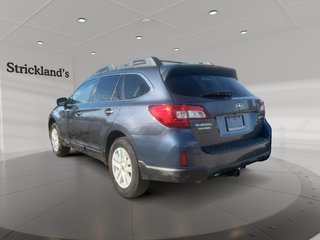 2017  Outback 2.5i Touring at in Stratford, Ontario - 4 - w320h240px