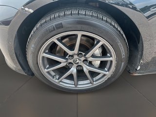 2018 Tesla MODEL 3 in Stratford, Ontario - 6 - w320h240px
