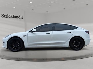 2021 Tesla Model 3 Standard Range Plus in Stratford, Ontario - 5 - w320h240px