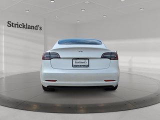 2021 Tesla Model 3 in Stratford, Ontario - 3 - w320h240px