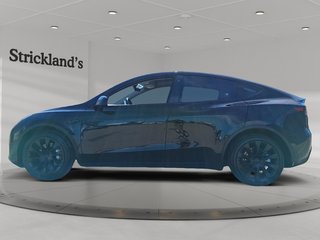 2022 Tesla Model Y Long Range in Stratford, Ontario - 5 - w320h240px