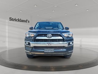 2018 Toyota 4Runner SR5 V6 5A in Stratford, Ontario - 2 - w320h240px
