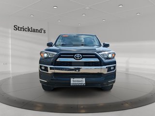 2021 Toyota 4Runner in Stratford, Ontario - 2 - w320h240px