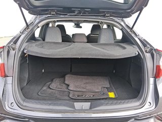 2021 Toyota C-HR LE in Stratford, Ontario - 6 - w320h240px