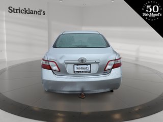 2008  Camry Hybrid 4-door Sedan in Stratford, Ontario - 3 - w320h240px