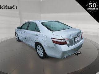 2008  Camry Hybrid 4-door Sedan in Stratford, Ontario - 4 - w320h240px