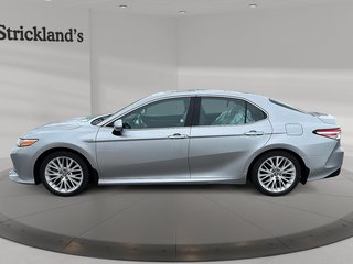 2018 Toyota Camry Hybrid XLE CVT in Stratford, Ontario - 5 - w320h240px