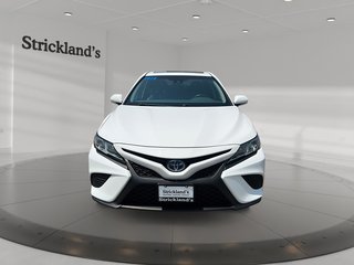 2018 Toyota Camry Hybrid SE CVT in Stratford, Ontario - 2 - w320h240px