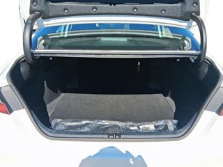 2024 Toyota Camry Hybrid LE in Stratford, Ontario - 6 - w320h240px
