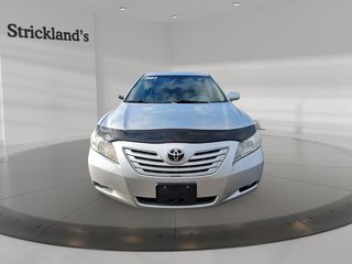 2007 Toyota Camry 4-door Sedan SE V6 in Stratford, Ontario - 2 - w320h240px
