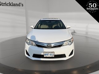 2014  Camry 4-door Sedan LE 6A in Stratford, Ontario - 2 - w320h240px