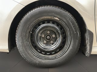 2019 Toyota Camry 4-Door Sedan LE 8A in Stratford, Ontario - 6 - w320h240px