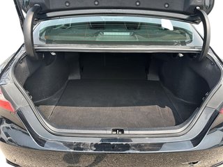 2020 Toyota Camry 4-Door Sedan SE 8A in Stratford, Ontario - 6 - w320h240px