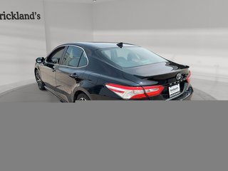 2020 Toyota Camry 4-Door Sedan SE 8A in Stratford, Ontario - 4 - w320h240px