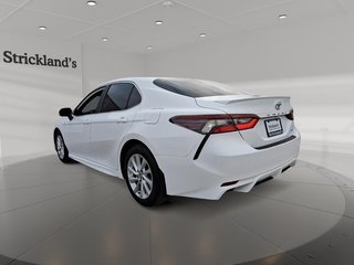 2023 Toyota Camry SE in Stratford, Ontario - 4 - w320h240px