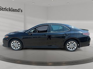 2024 Toyota Camry SE in Stratford, Ontario - 5 - w320h240px