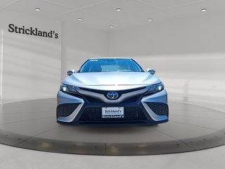 2024 Toyota Camry SE in Stratford, Ontario - 2 - w320h240px