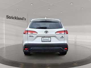 2023 Toyota Corolla Cross Hybrid SE AWD in Stratford, Ontario - 3 - w320h240px