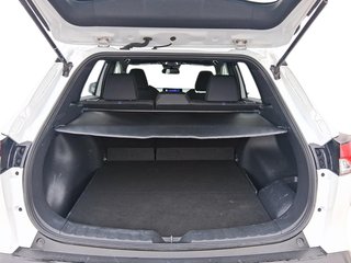 2023 Toyota Corolla Cross Hybrid SE AWD in Stratford, Ontario - 6 - w320h240px