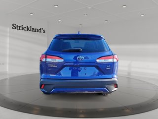 2023 Toyota Corolla Cross LE AWD in Stratford, Ontario - 3 - w320h240px