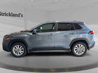 2024 Toyota Corolla Cross LE AWD in Stratford, Ontario - 5 - w320h240px