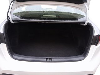 2024 Toyota Corolla Hybrid LE in Stratford, Ontario - 6 - w320h240px