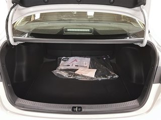 2025 Toyota Corolla Hybrid LE in Stratford, Ontario - 6 - w320h240px