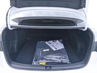 2025 Toyota Corolla Hybrid LE AWD in Stratford, Ontario - 6 - w320h240px