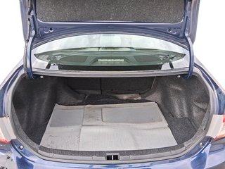 2013 Toyota Corolla 4-door Sedan LE 4A in Stratford, Ontario - 6 - w320h240px