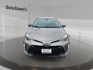 2017 Toyota Corolla 4-door Sedan CE 6M in Stratford, Ontario - 2 - w320h240px