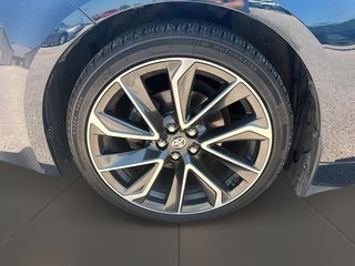 2019 Toyota Corolla Hatchback CVT in Stratford, Ontario - 6 - w320h240px