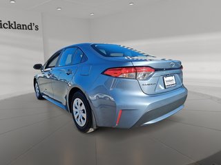 2020 Toyota Corolla 4-door Sedan L 6M in Stratford, Ontario - 4 - w320h240px