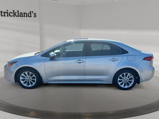 2021 Toyota Corolla LE CVT in Stratford, Ontario - 5 - w320h240px