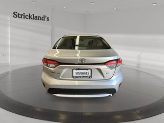 2021 Toyota Corolla LE CVT in Stratford, Ontario - 3 - w320h240px