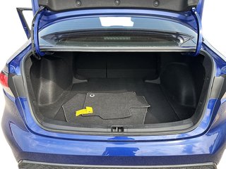 2022 Toyota Corolla SE 6M in Stratford, Ontario - 6 - w320h240px