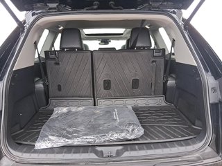 2025 Toyota Grand Highlander Limited AWD in Stratford, Ontario - 6 - w320h240px