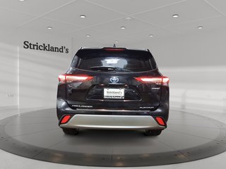 2022 Toyota Highlander Hybrid Limited AWD in Stratford, Ontario - 3 - w320h240px