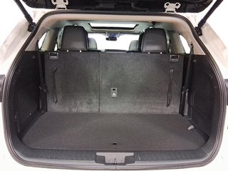 2024 Toyota Highlander Hybrid Limited AWD in Stratford, Ontario - 6 - w320h240px