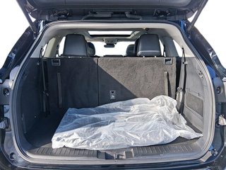 2025 Toyota Highlander Hybrid Limited AWD in Stratford, Ontario - 6 - w320h240px