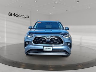 2021 Toyota Highlander Limited AWD in Stratford, Ontario - 2 - w320h240px